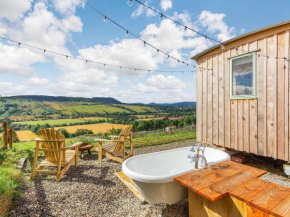 Woodside Hut 1 - Uk36105